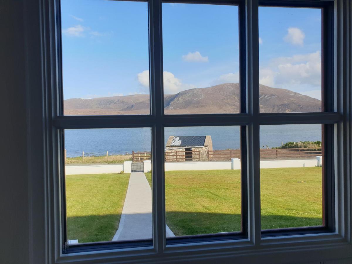 Barr An Uisce Villa Achill Sound Exteriör bild