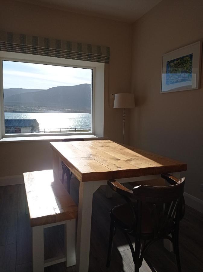 Barr An Uisce Villa Achill Sound Exteriör bild